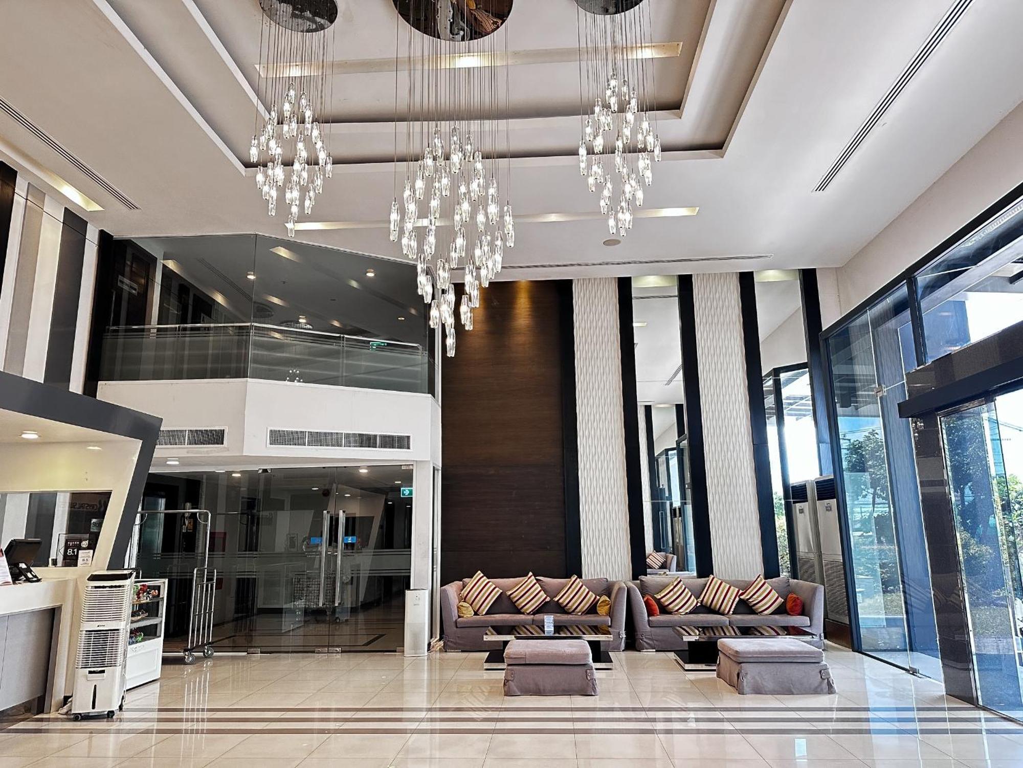 Crystal Suites Suvarnbhumi Airport Bangkok Eksteriør bilde