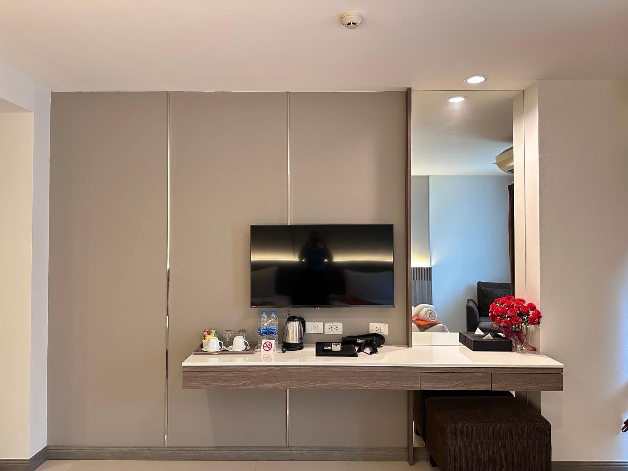 Crystal Suites Suvarnbhumi Airport Bangkok Eksteriør bilde