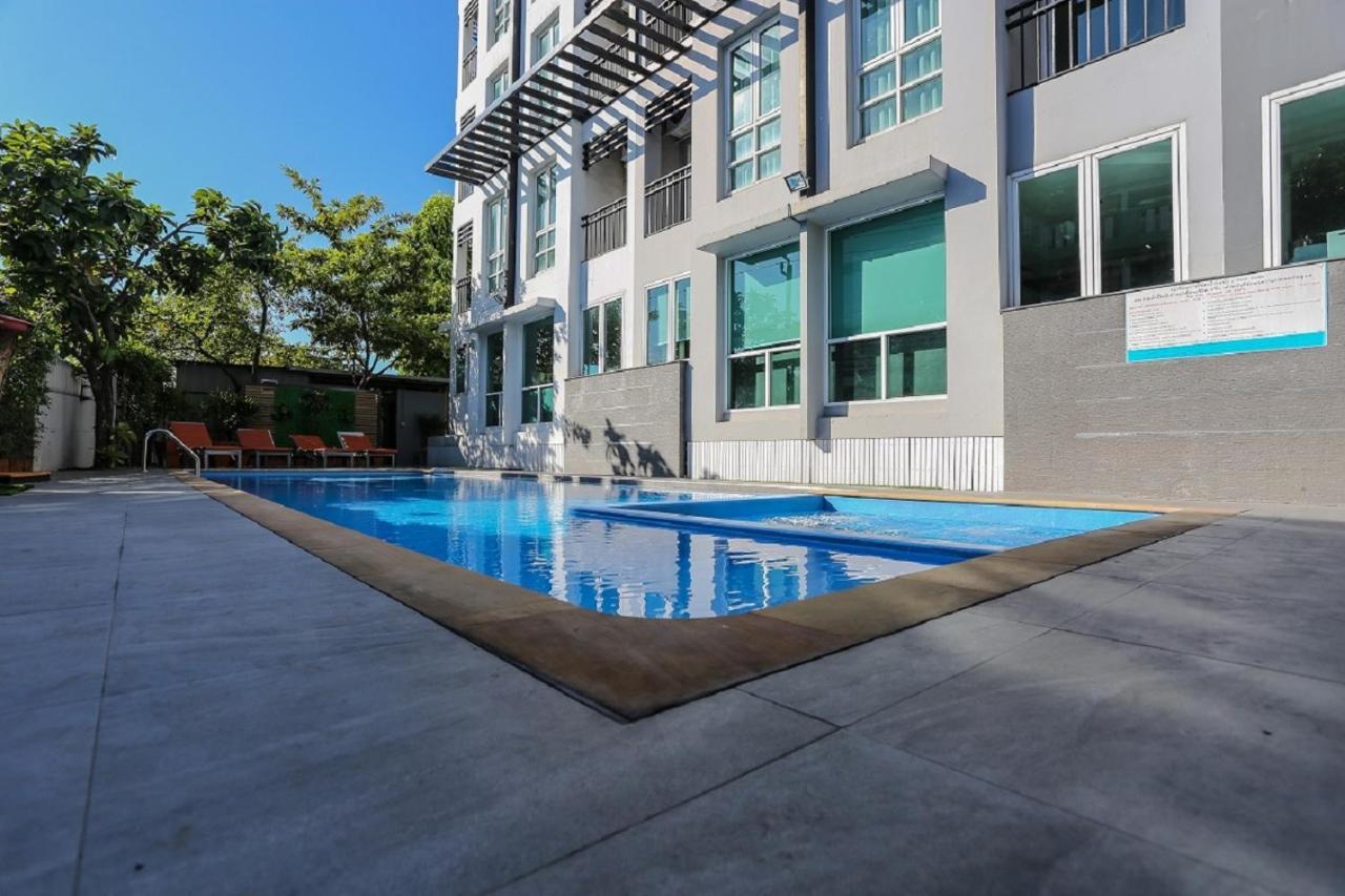 Crystal Suites Suvarnbhumi Airport Bangkok Eksteriør bilde