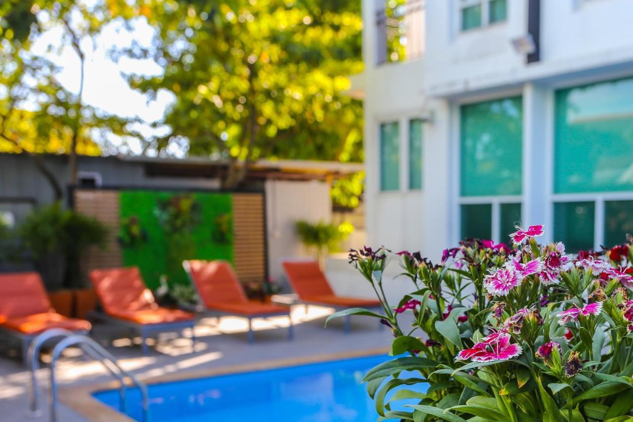 Crystal Suites Suvarnbhumi Airport Bangkok Eksteriør bilde
